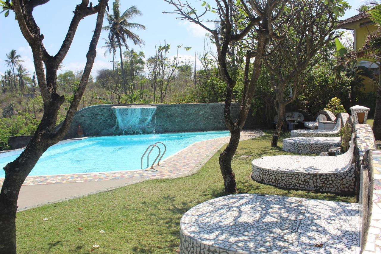 Villa Arjuna Seraya Exterior photo