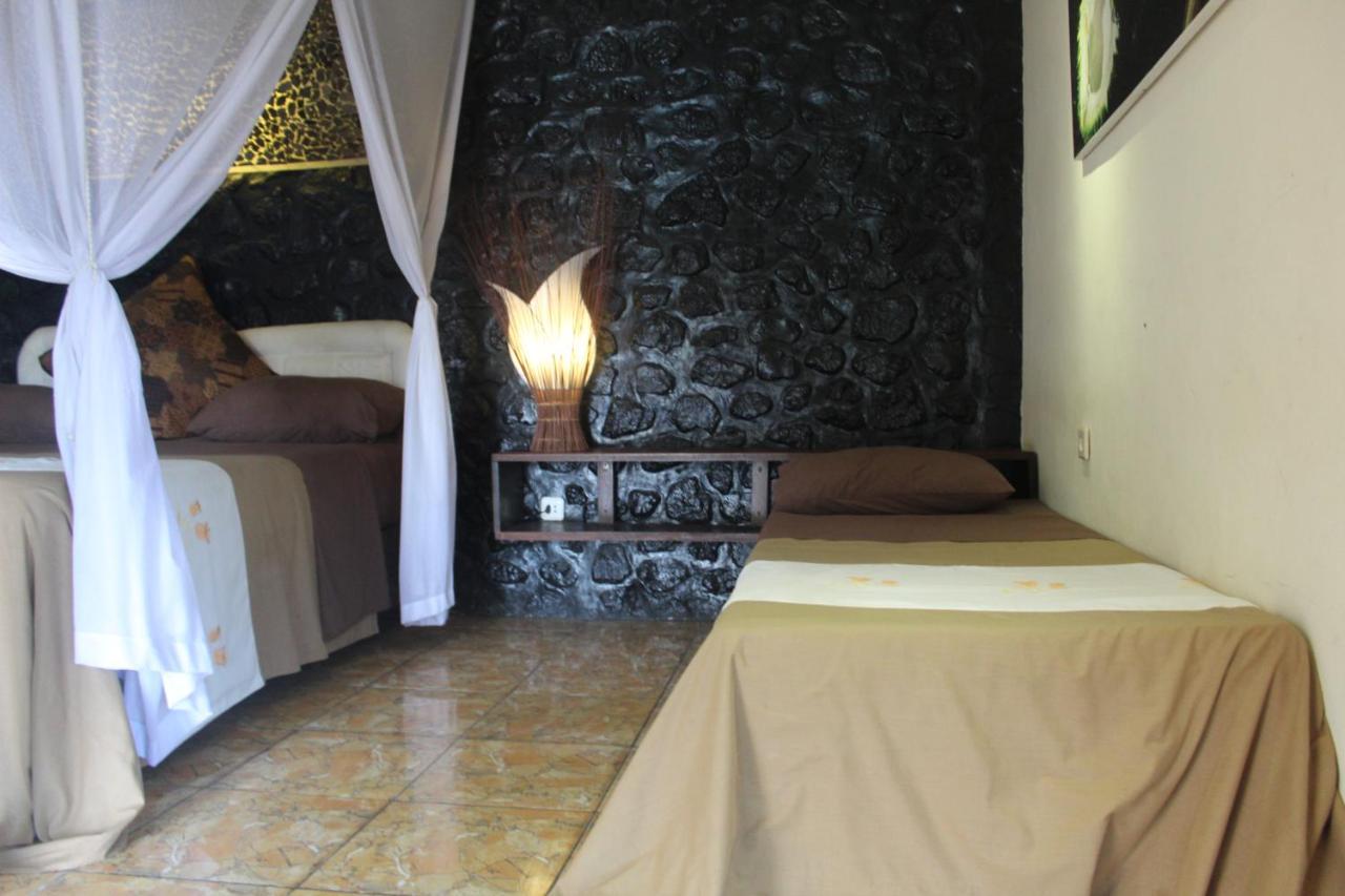 Villa Arjuna Seraya Exterior photo